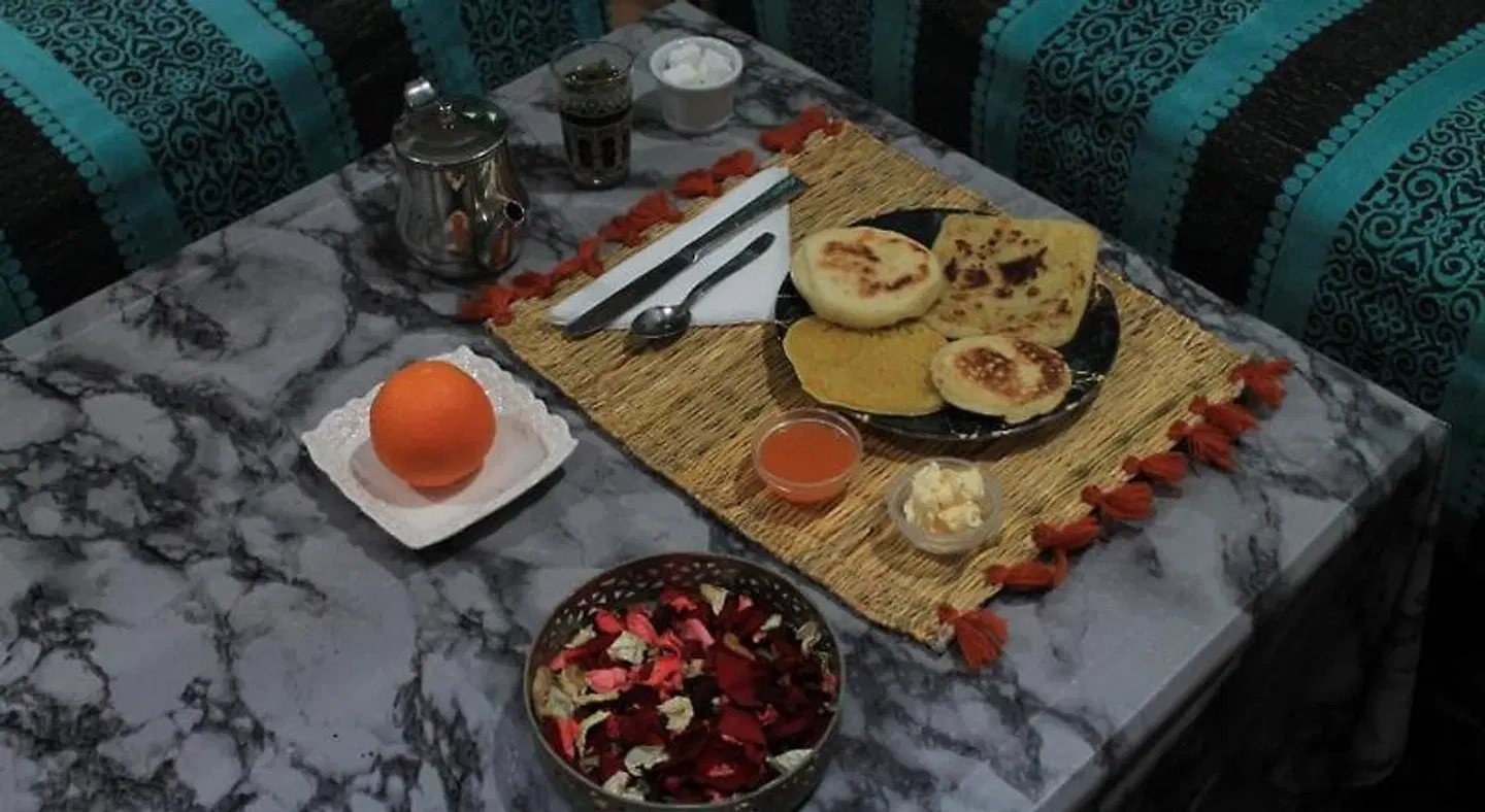 Hostel Kif-Kif Restaurant