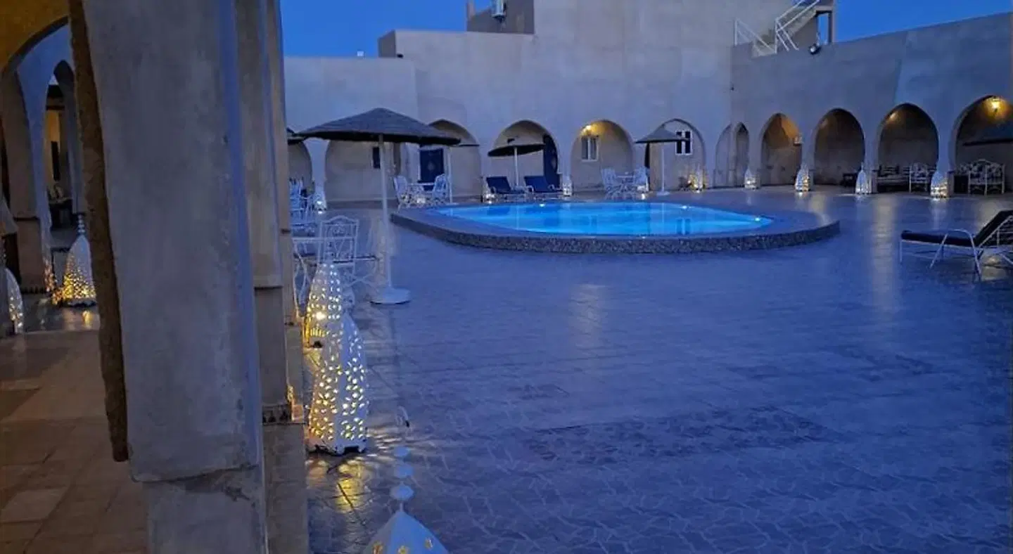 Riad Ali Totmarroc Hallenbad
