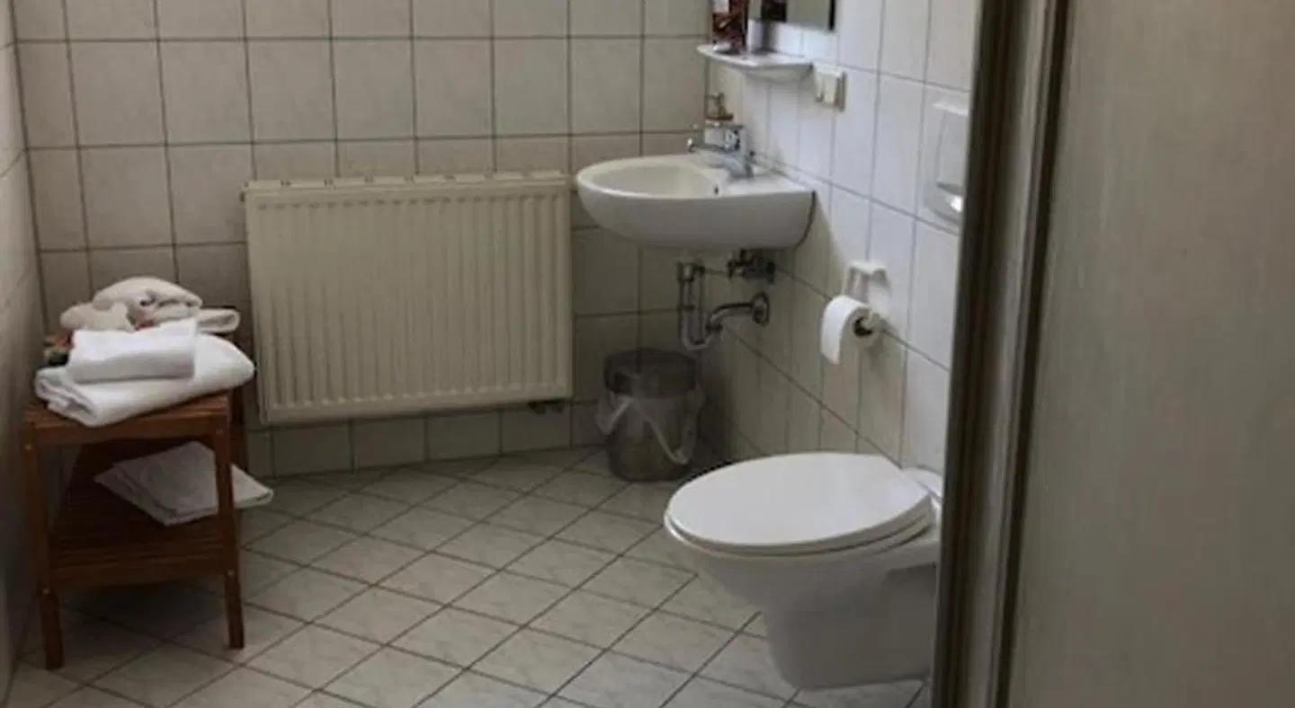 Waldfrieden Suhl Badezimmer