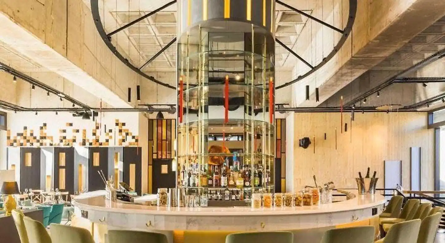 FirstName Bordeaux Bar