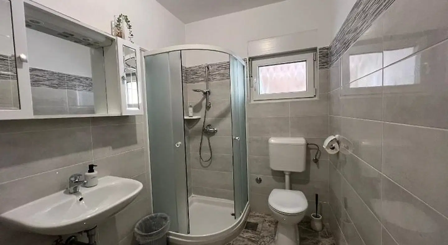 Guesthouse Stanger Lovran Badezimmer