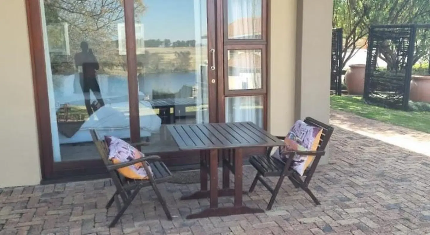 Emufuleni river logde ROOM_EXAMPLE