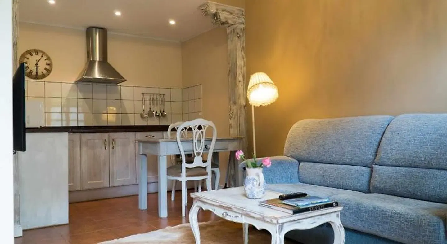 Arcadia HEALTH_BEAUTY