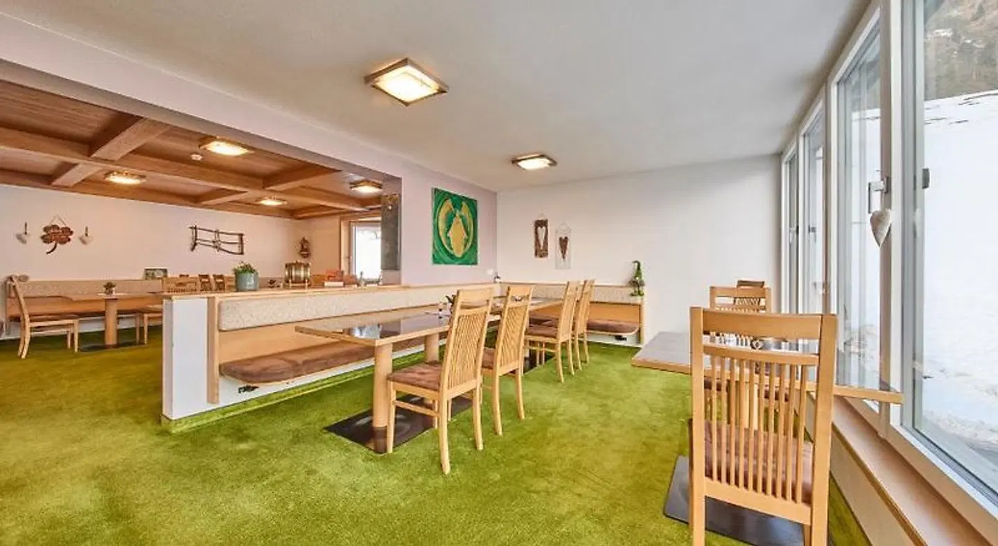 Hotel Garni Tirol Bar