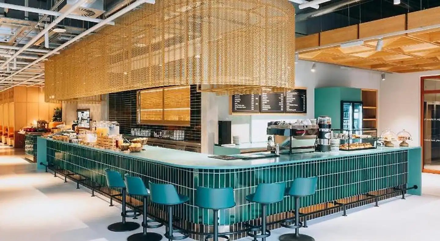 The Social Hub Glasgow Bar