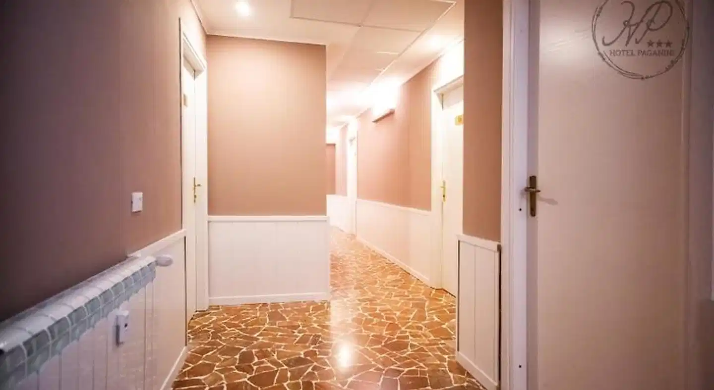 Hotel Paganini Badezimmer