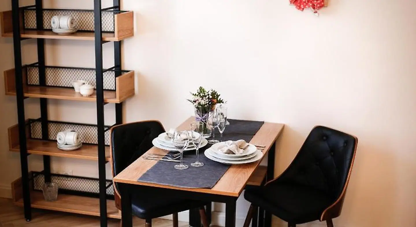 Donhoff Residence Restaurant