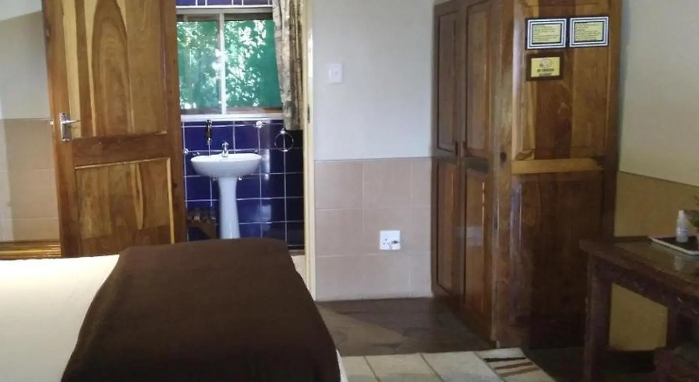Caprivi River Lodge ROOM_EXAMPLE