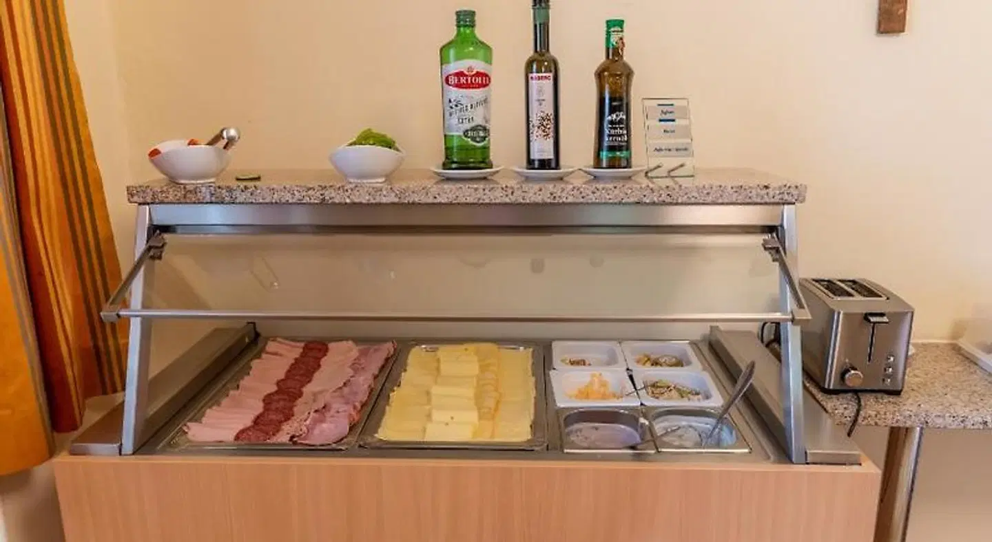 Gästehaus im Priesterseminar Salzburg Restaurant