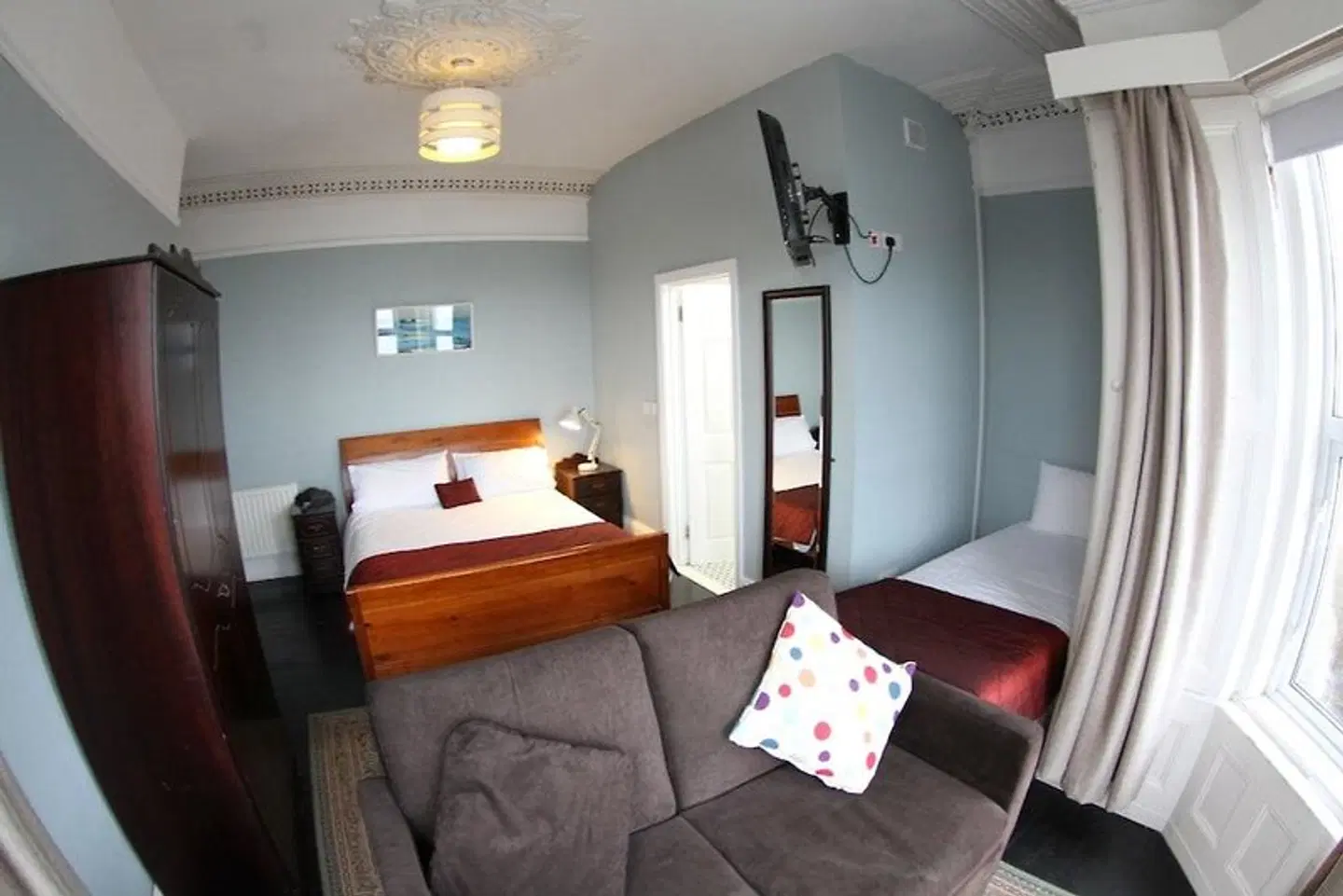 Rolling Wave Guesthouse ROOM_EXAMPLE