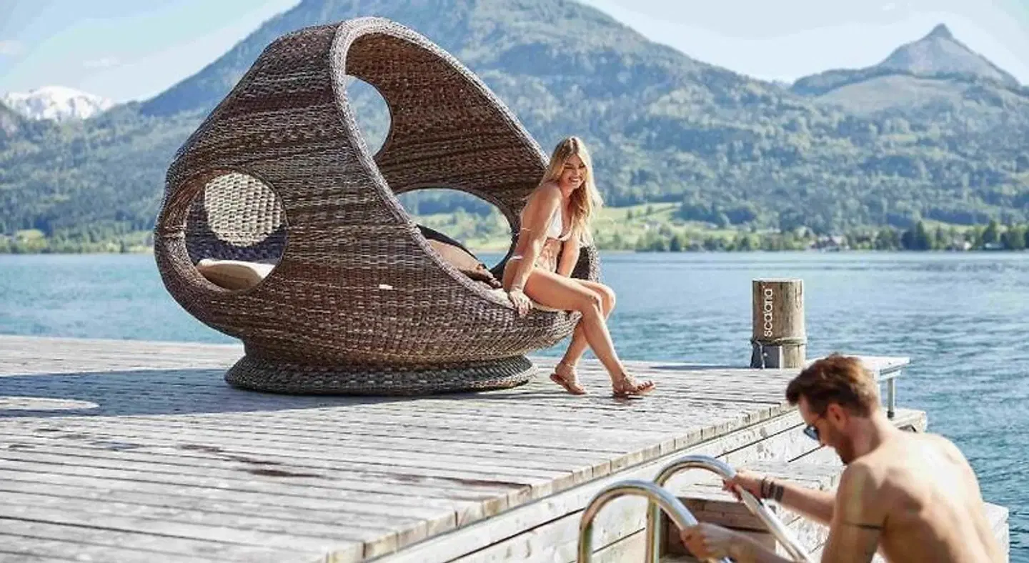 Scalaria Sunset Wing PEOPLE