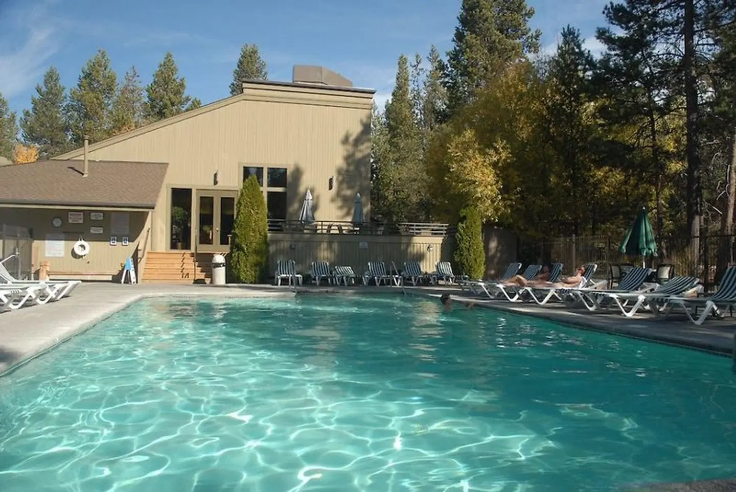 The Pines at Sunriver OUTDOOR_POOL