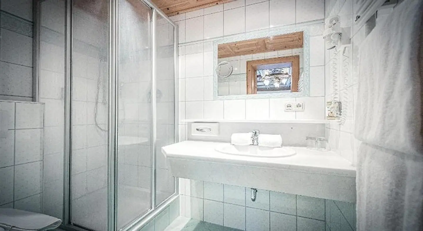 Stearawirts Hauserei Badezimmer