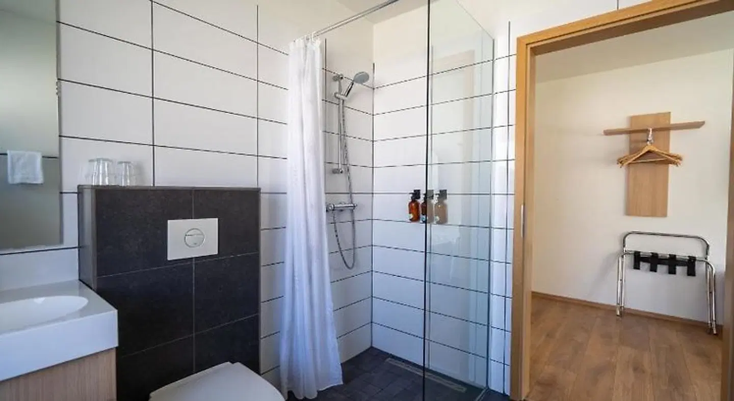 Hotel Eskifjörður Badezimmer
