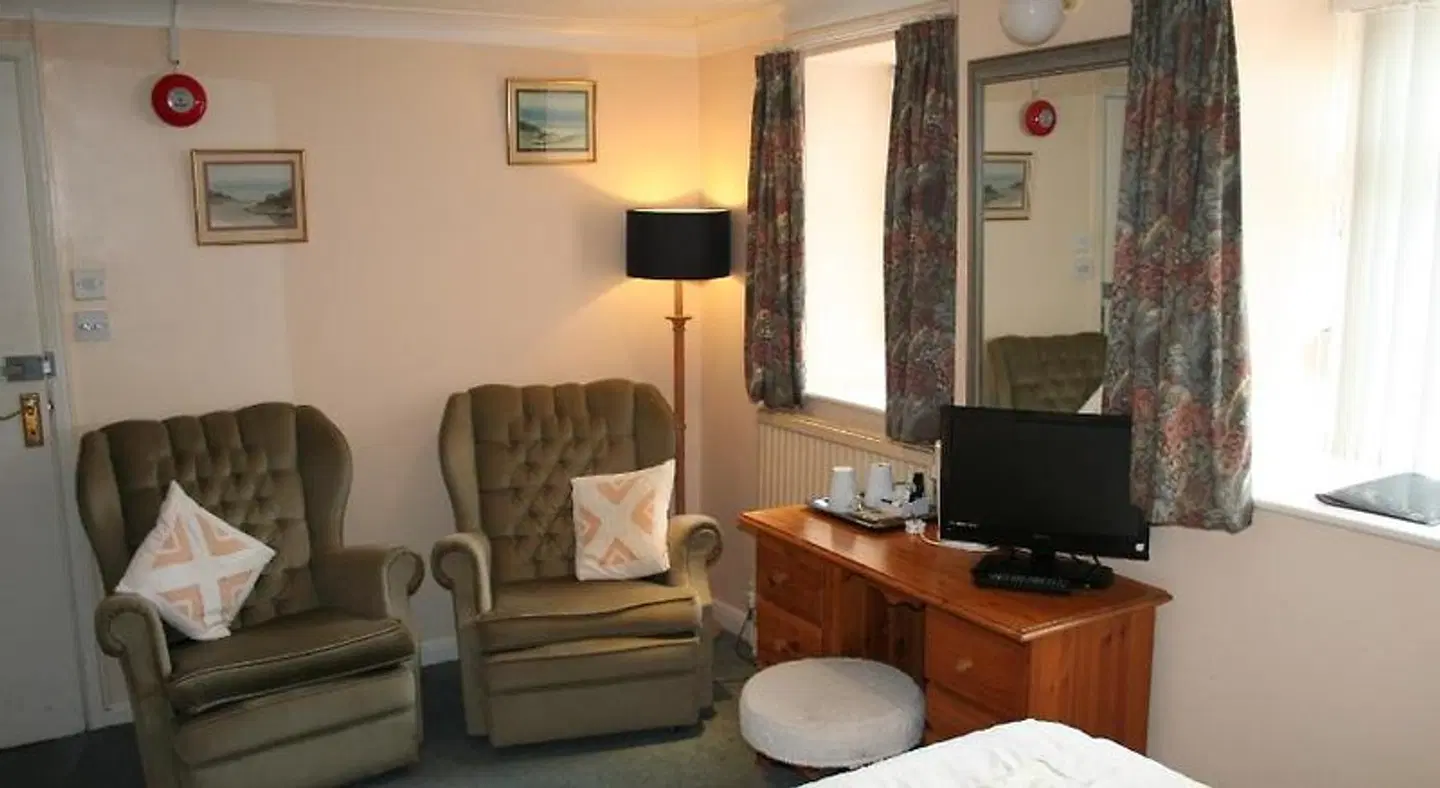 The George & Dragon Hotel ROOM_EXAMPLE