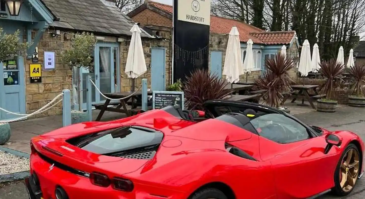 The Shoulder at Hardstoft Sport und Entertainment