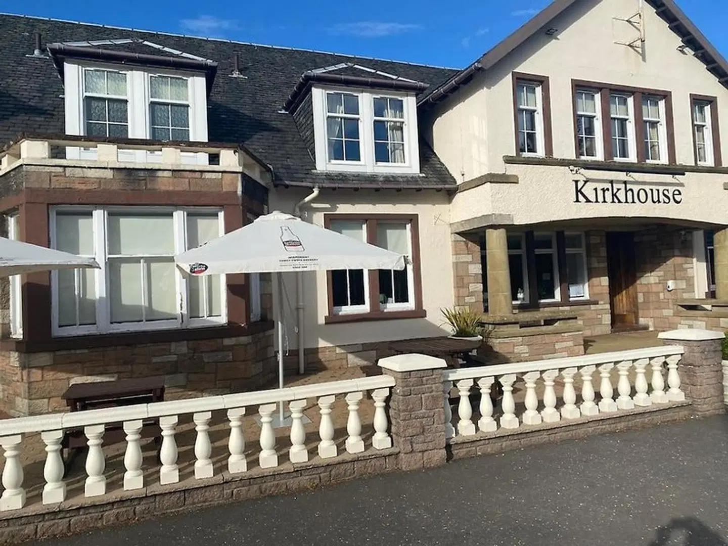 Kirkhouse Inn EXTERIOR