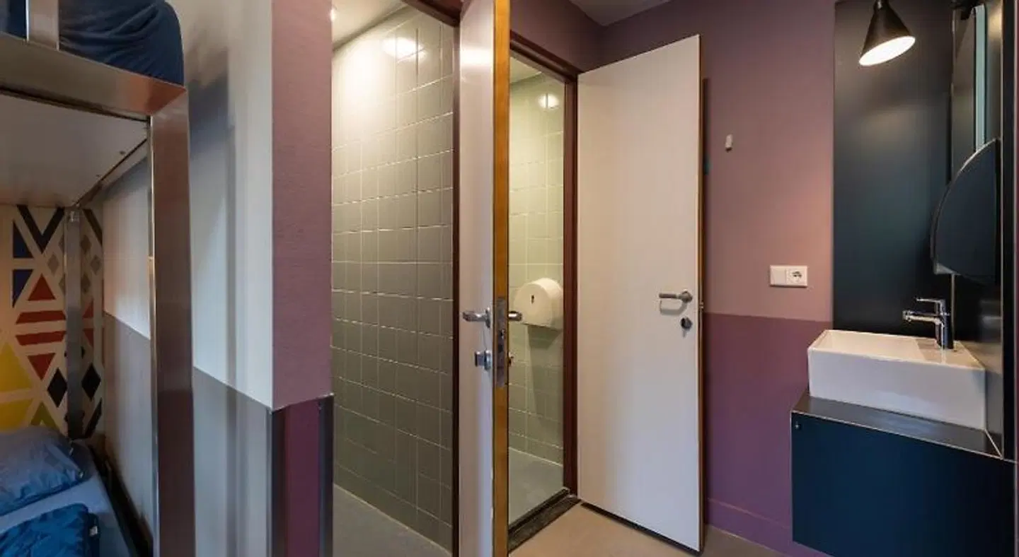Stayokay Amsterdam Vondelpark Badezimmer