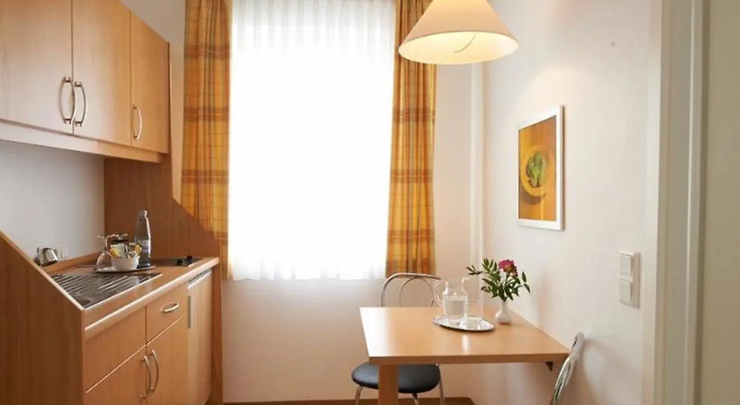 Klughardt ROOM_EXAMPLE