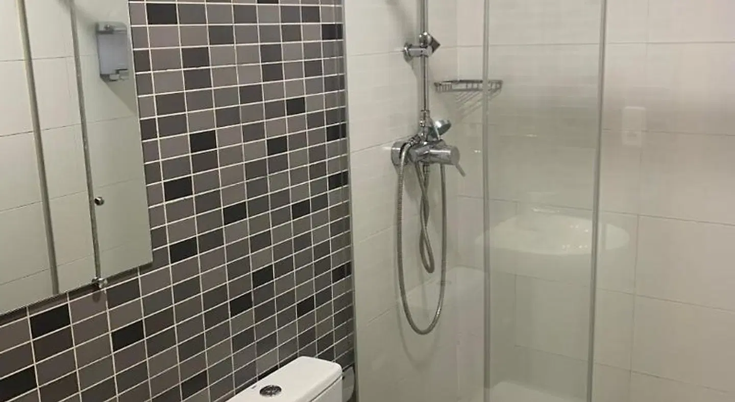 Hostal Falfes Badezimmer
