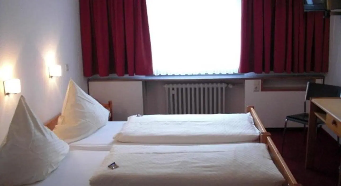 Central ROOM_EXAMPLE