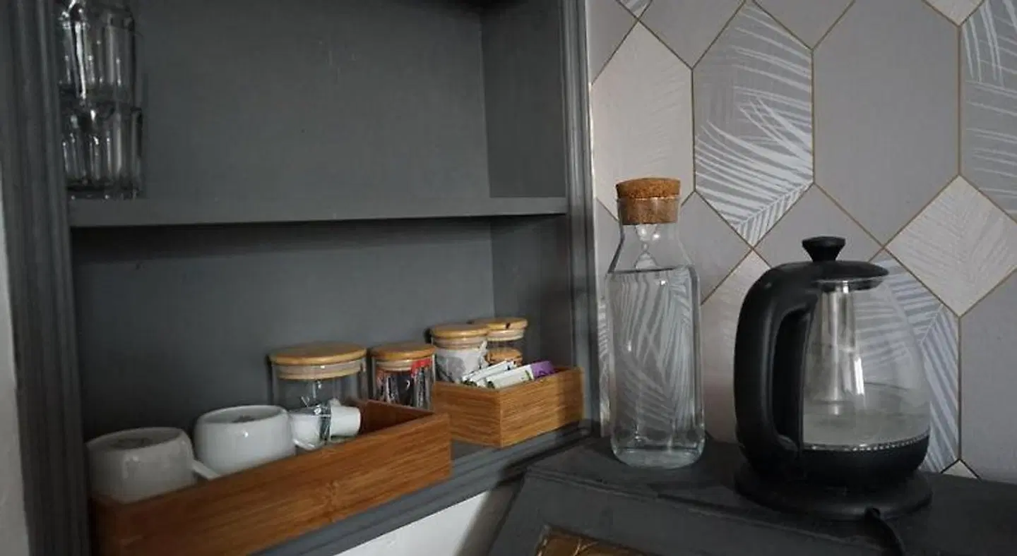 The Walrus Bar and Hostel ROOM_EXAMPLE