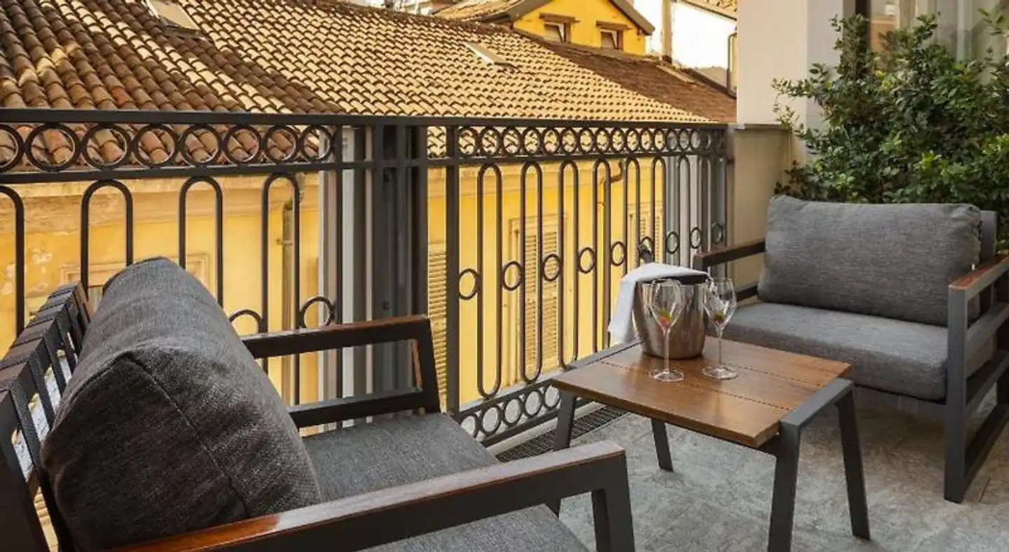 Speronari Suites Lobby