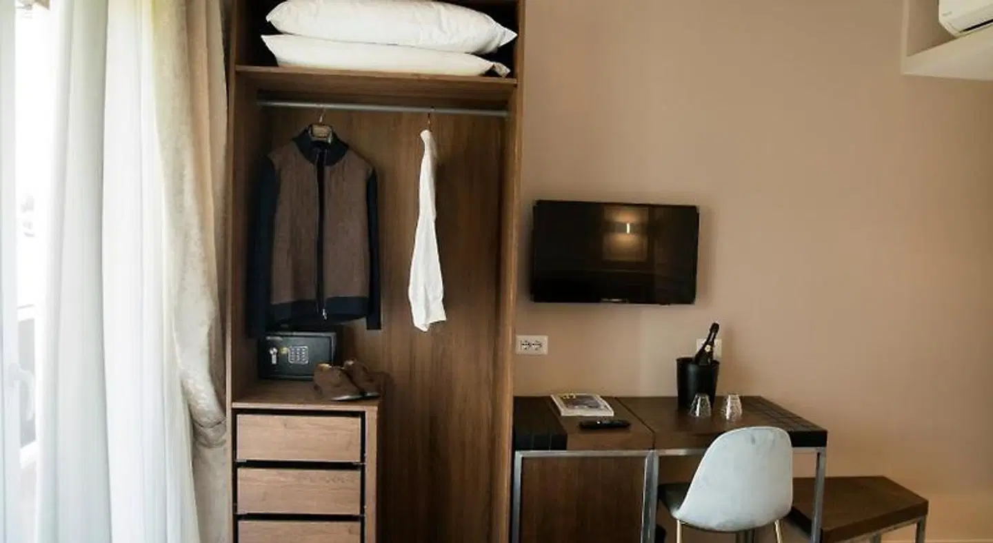 Unicum Roma Suites ROOM_EXAMPLE