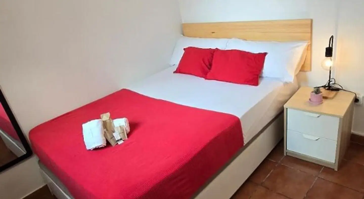 Ideal Youth Hostel ROOM_EXAMPLE