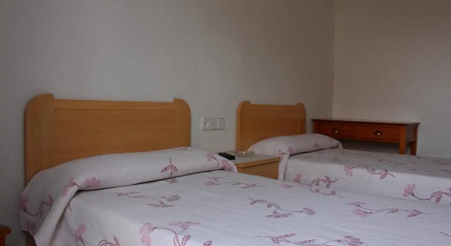 Hostal Casanova ROOM_EXAMPLE