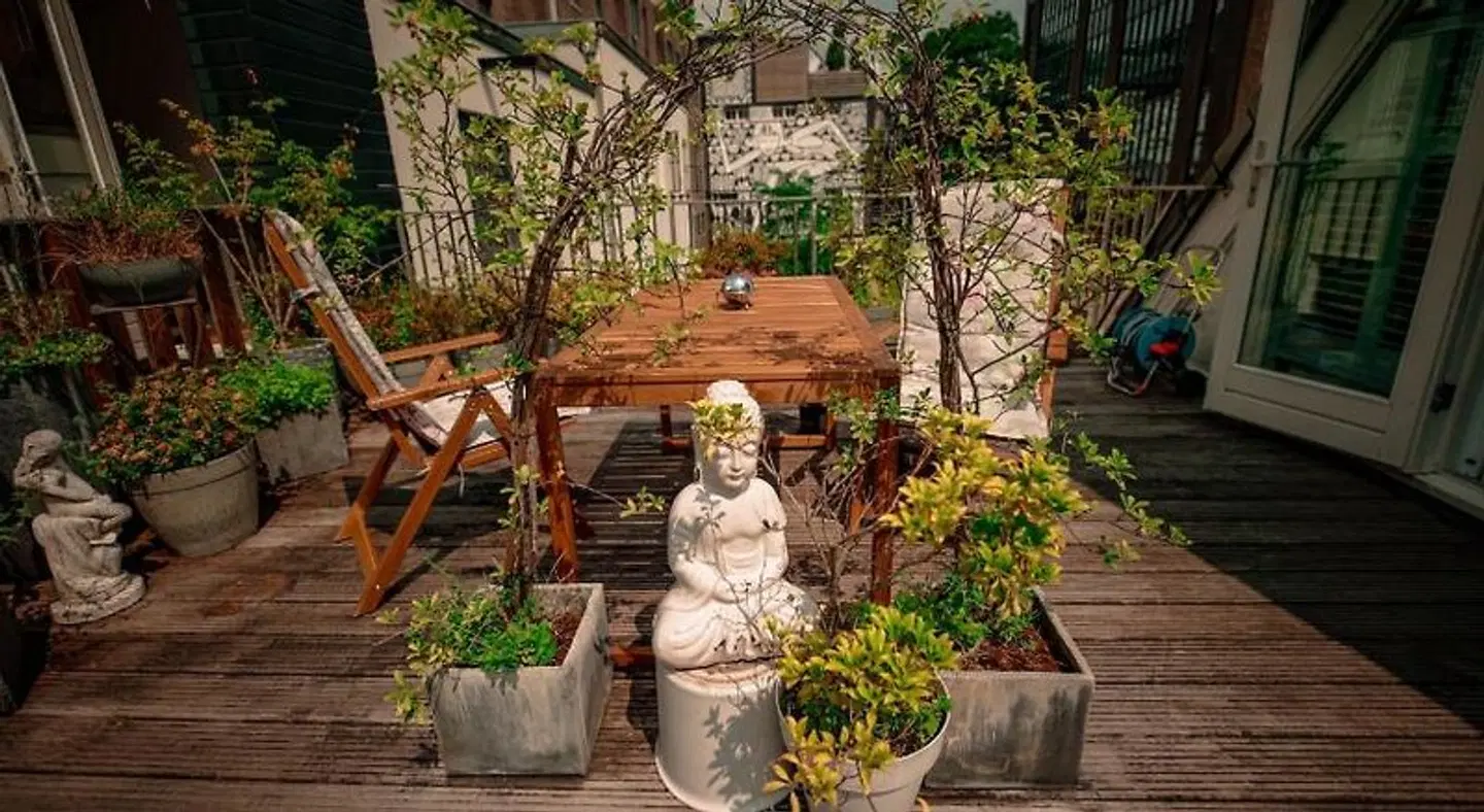 Prince On The Roof Garten