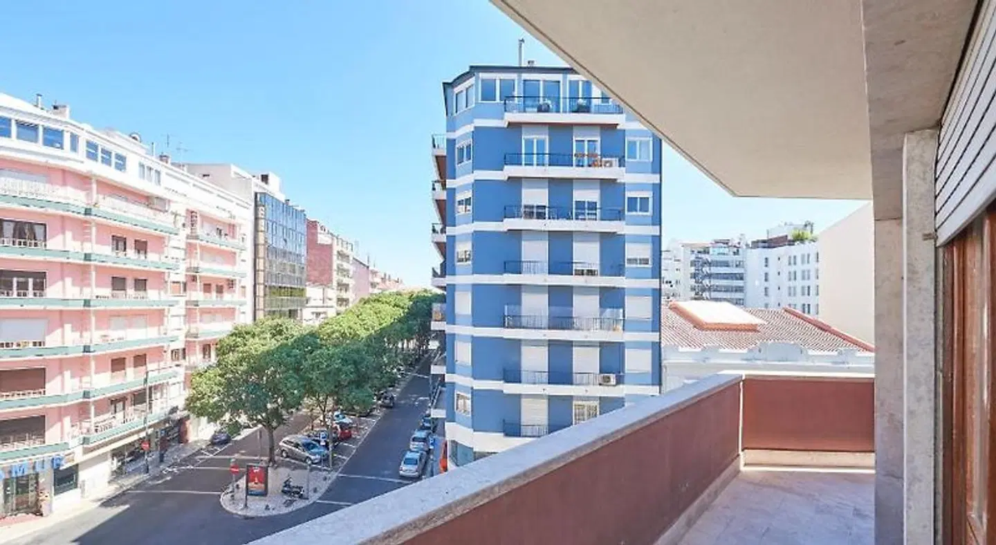 Campo Pequeno Prestige EXTERIOR
