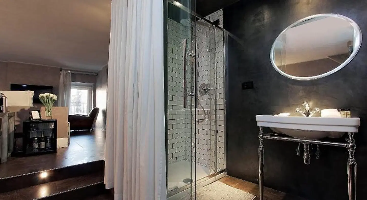 Mama's Home Rome Badezimmer