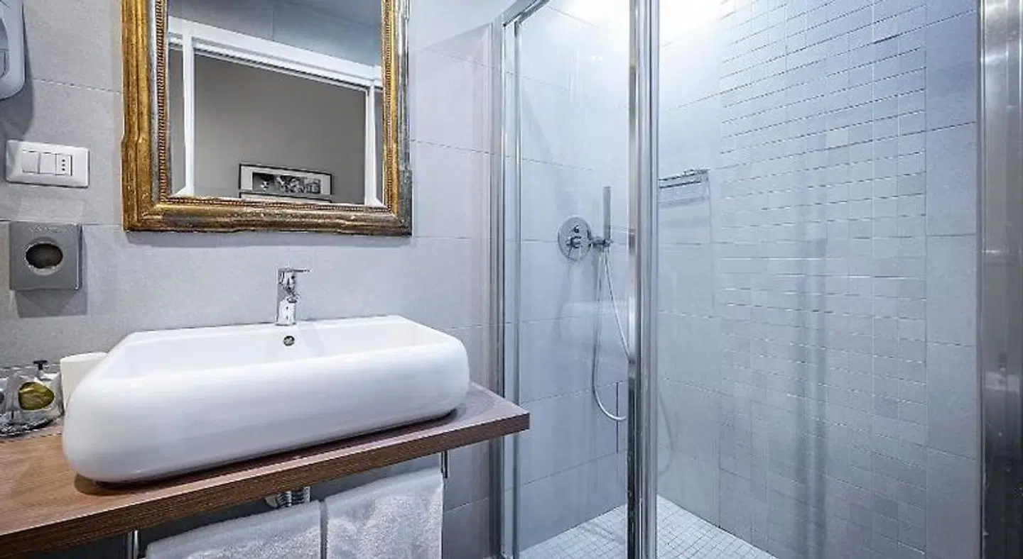 Antico Centro Suite Badezimmer