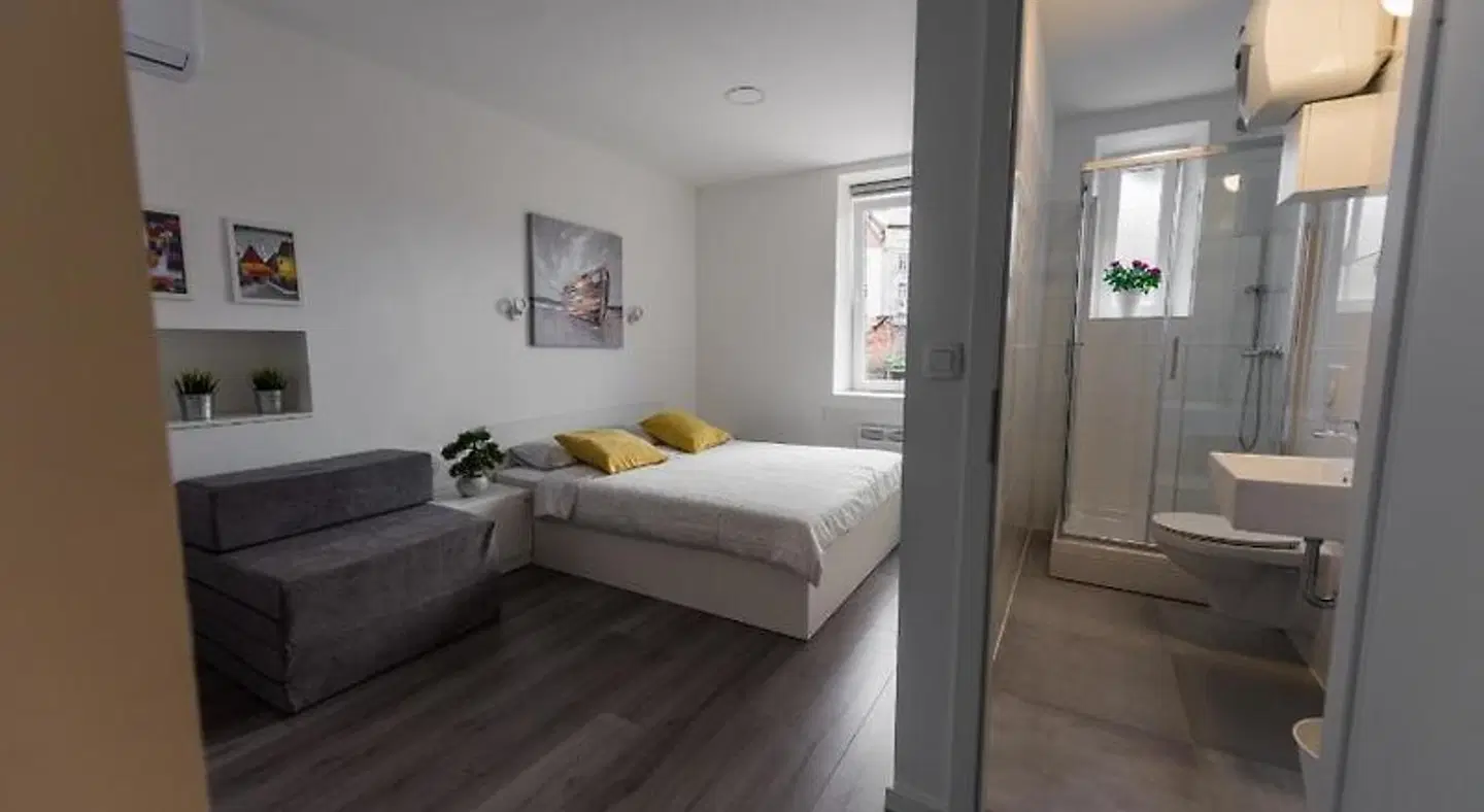 King's Street Apartments ROOM_EXAMPLE