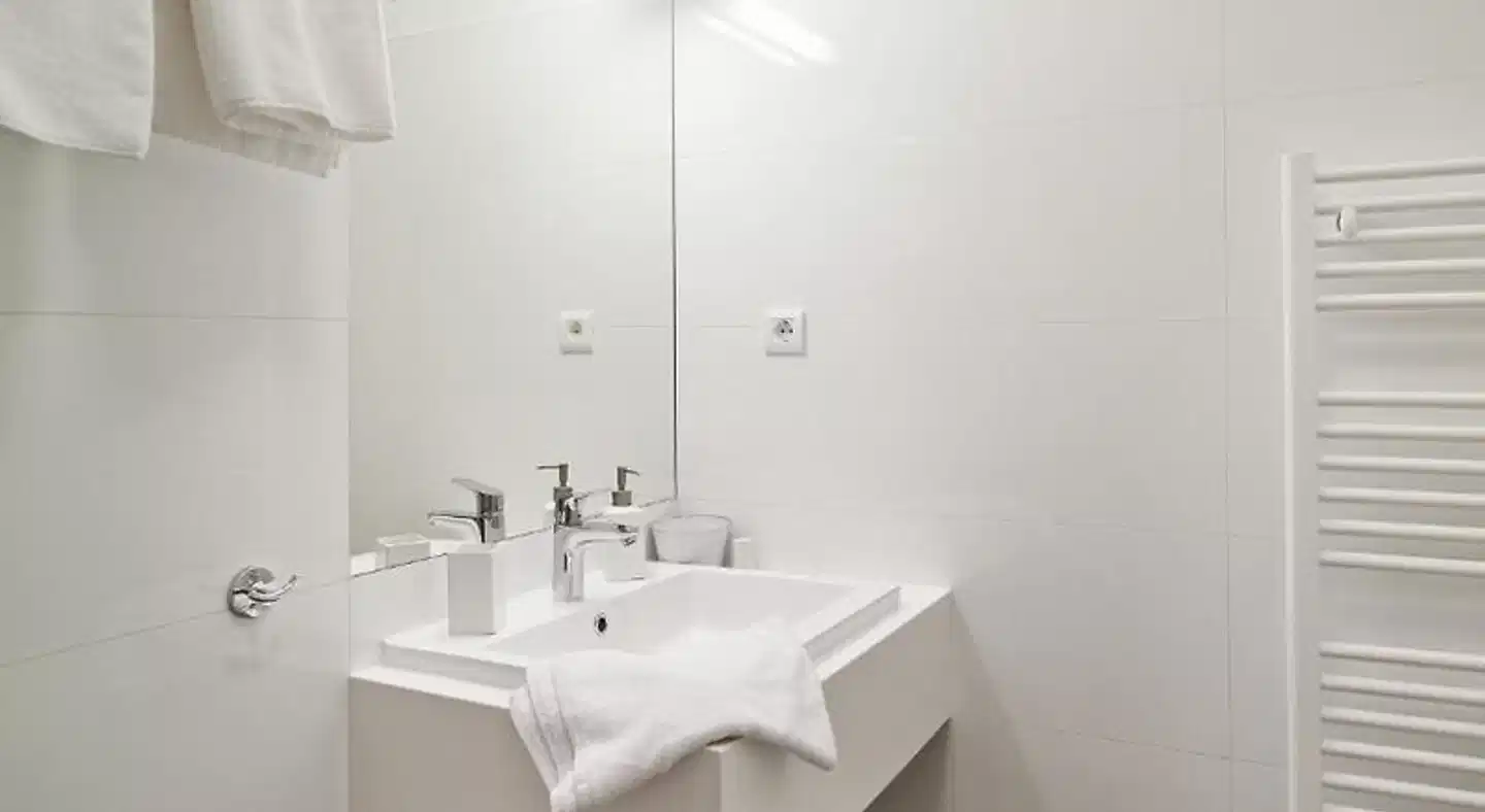 Design Studios Svi-Mi Badezimmer