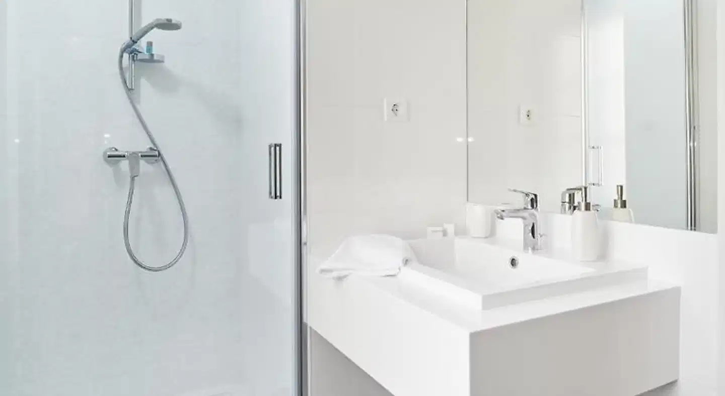 Design Studios Svi-Mi Badezimmer