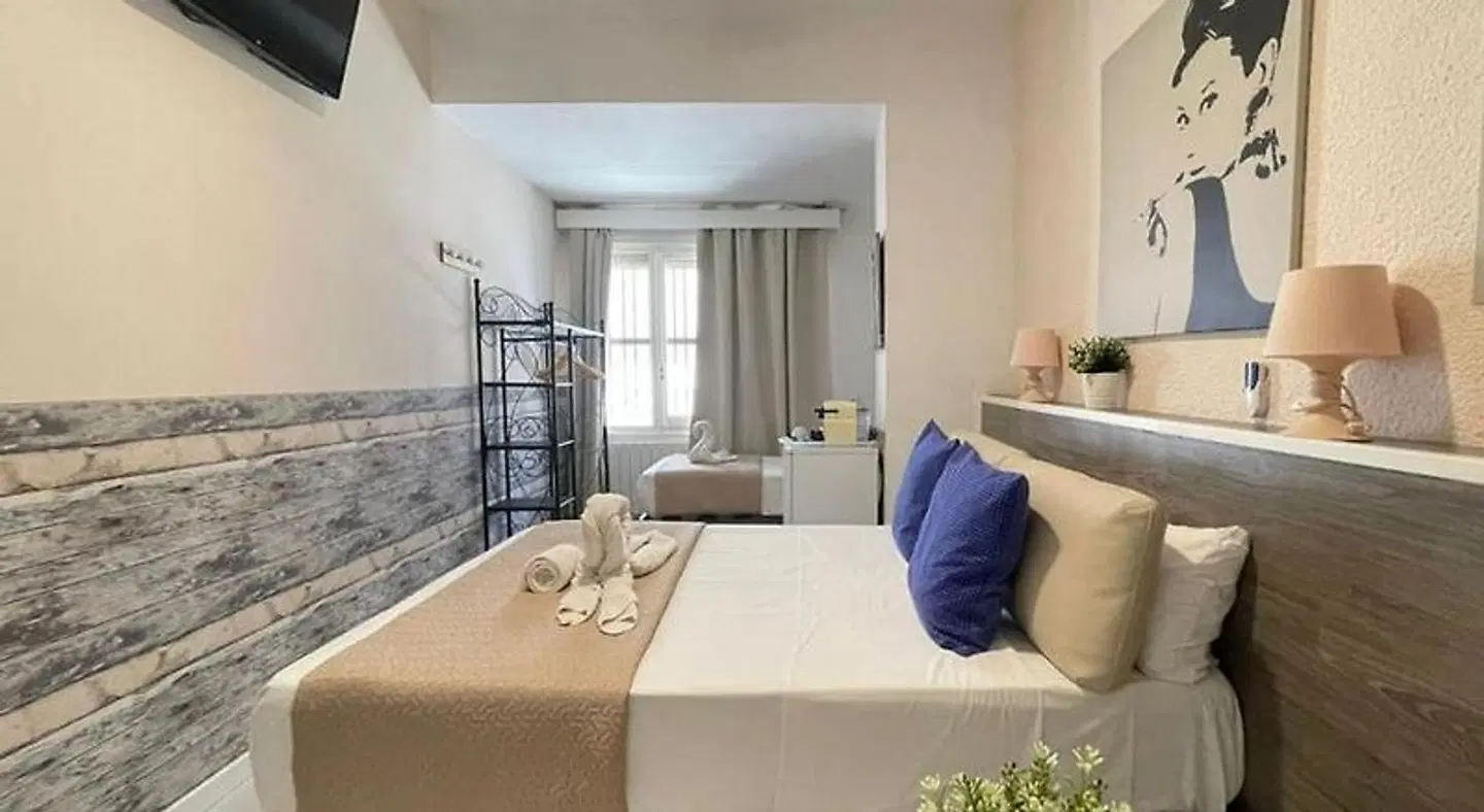 Valencia Suits You ROOM_EXAMPLE