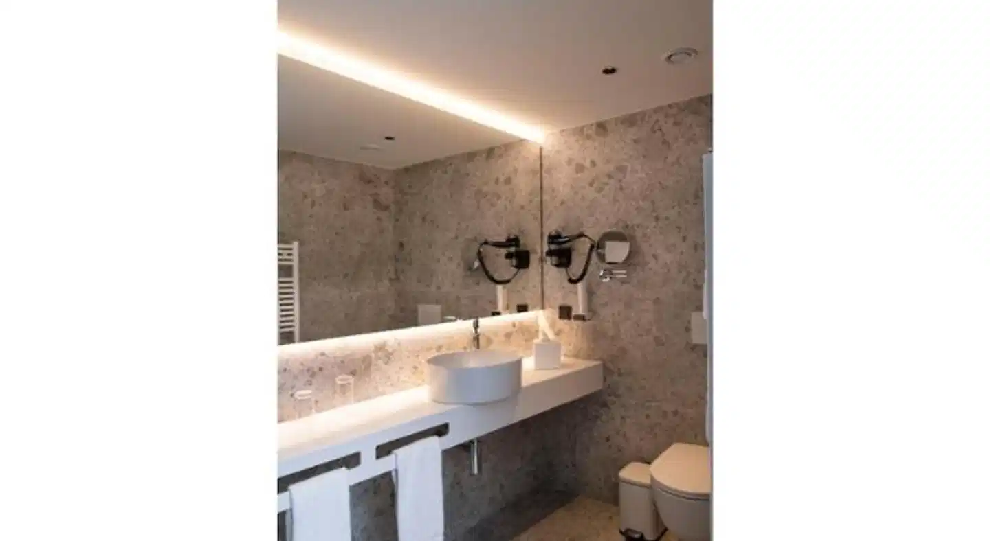 Hotel Le Parc Badezimmer