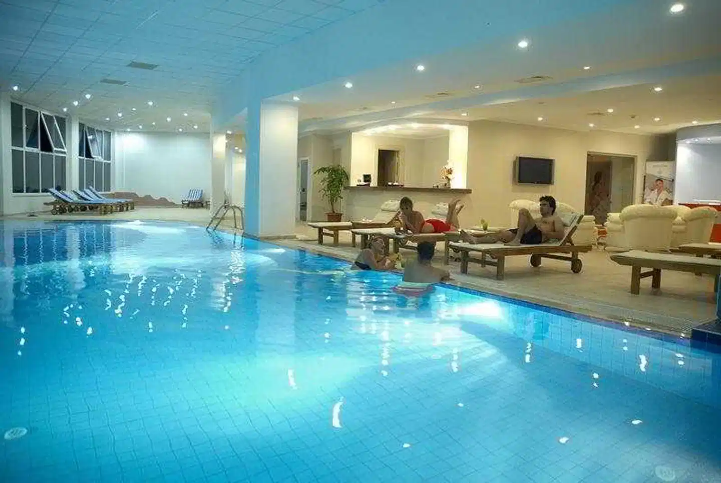 Sealight Resort Hotel Hallenbad