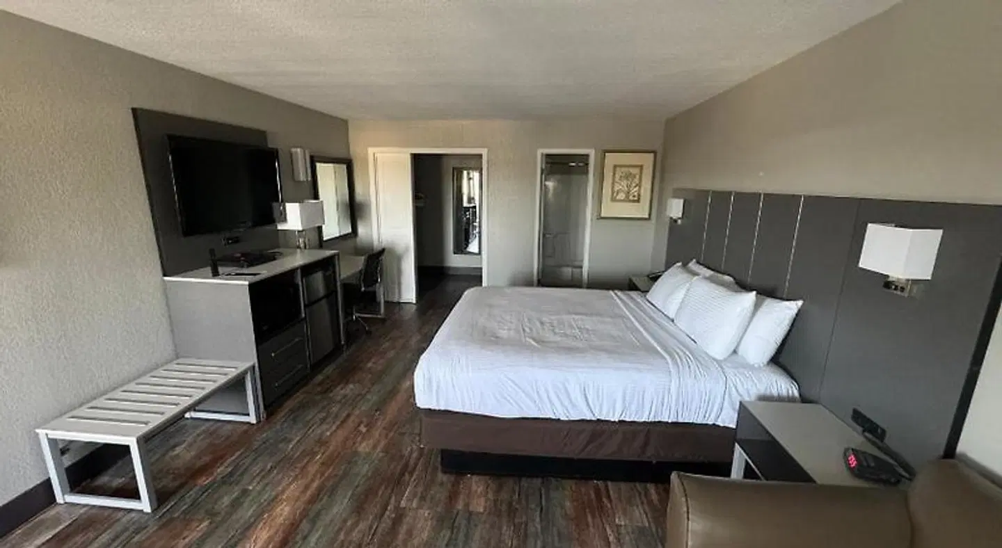 Best Western Anderson Inn ROOM_EXAMPLE