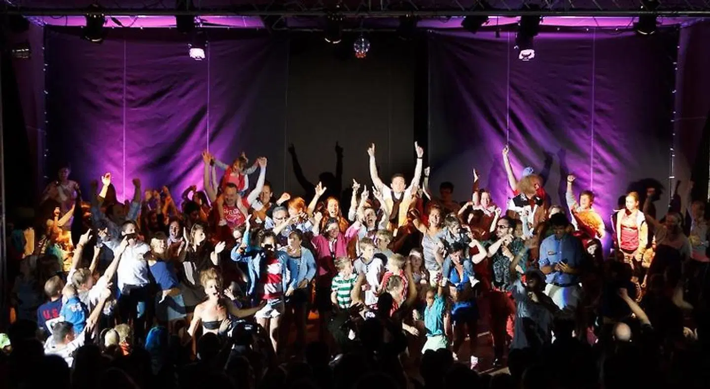 Les Ormes Domaine & Resort PEOPLE