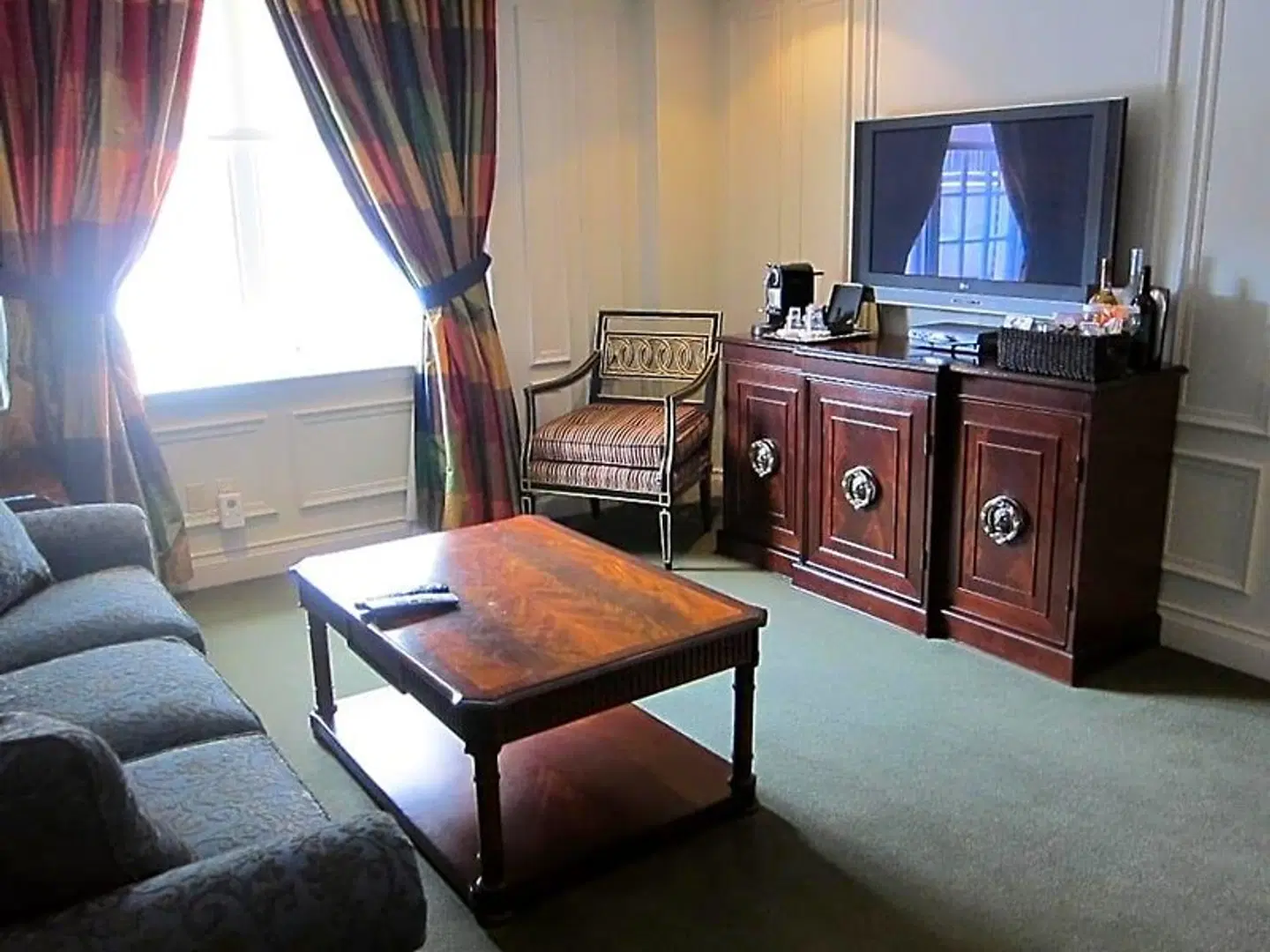 Windsor Arms Hotel ROOM_EXAMPLE