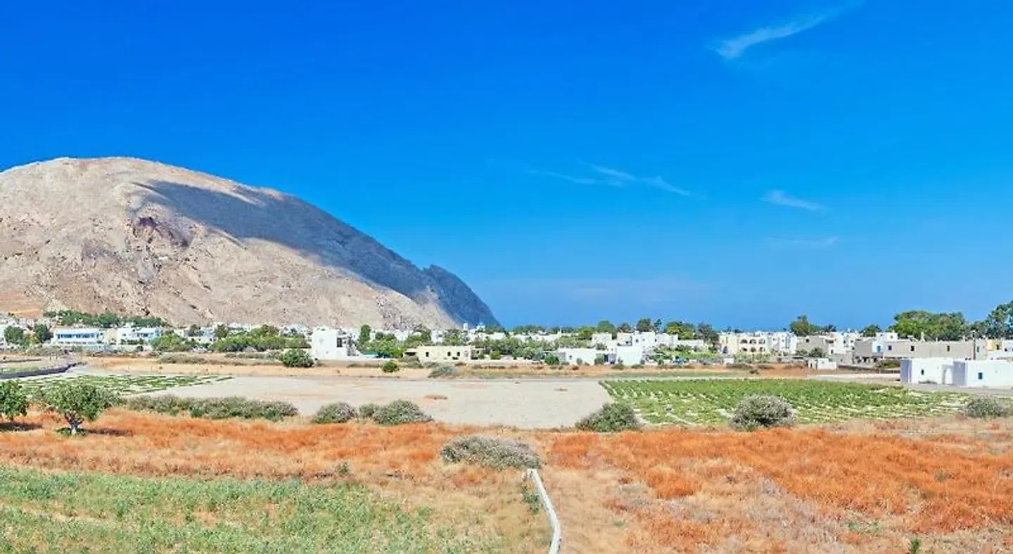 Almyra Villa LANDSCAPE
