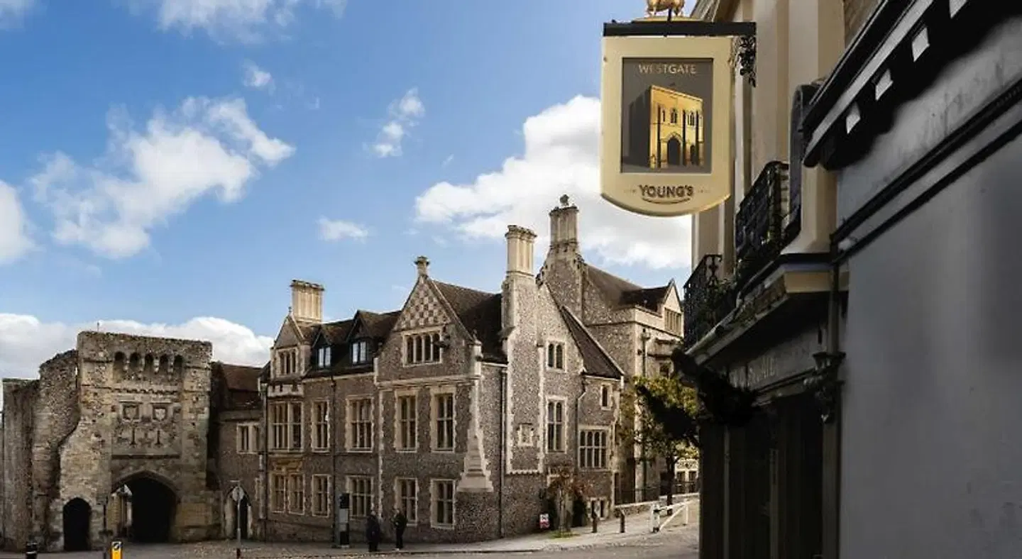 Westgate Winchester EXTERIOR
