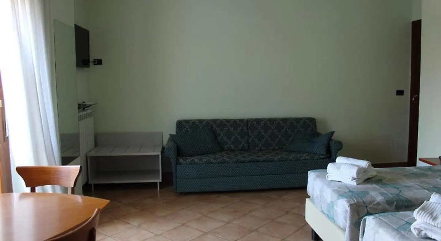 Hotel L'Aquila 99 ROOM_EXAMPLE