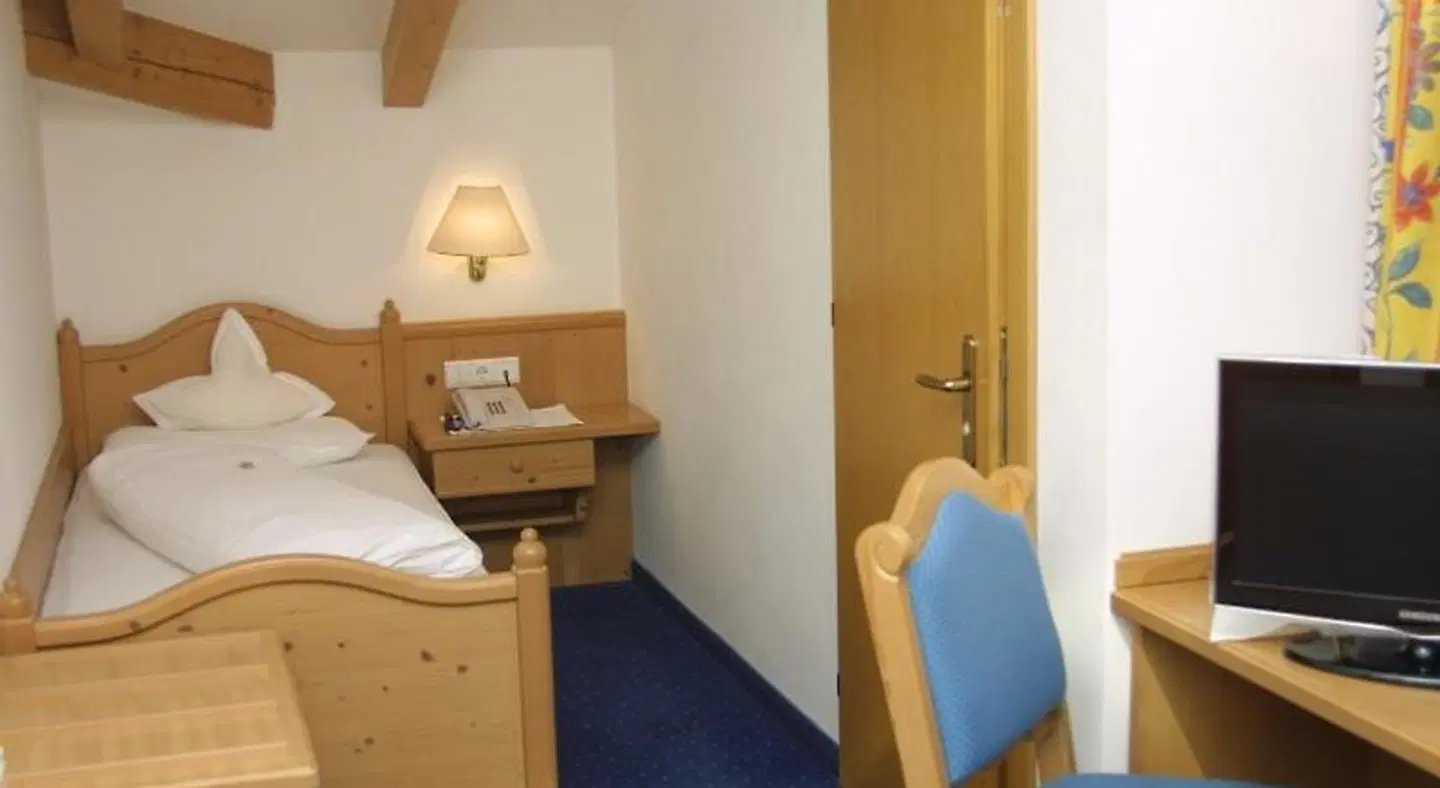 Heinz ROOM_EXAMPLE
