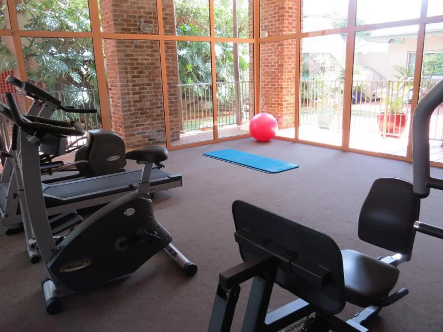 Pennant Hills Waldorf Apartment Hotel SPORTS_AND_LEISURE