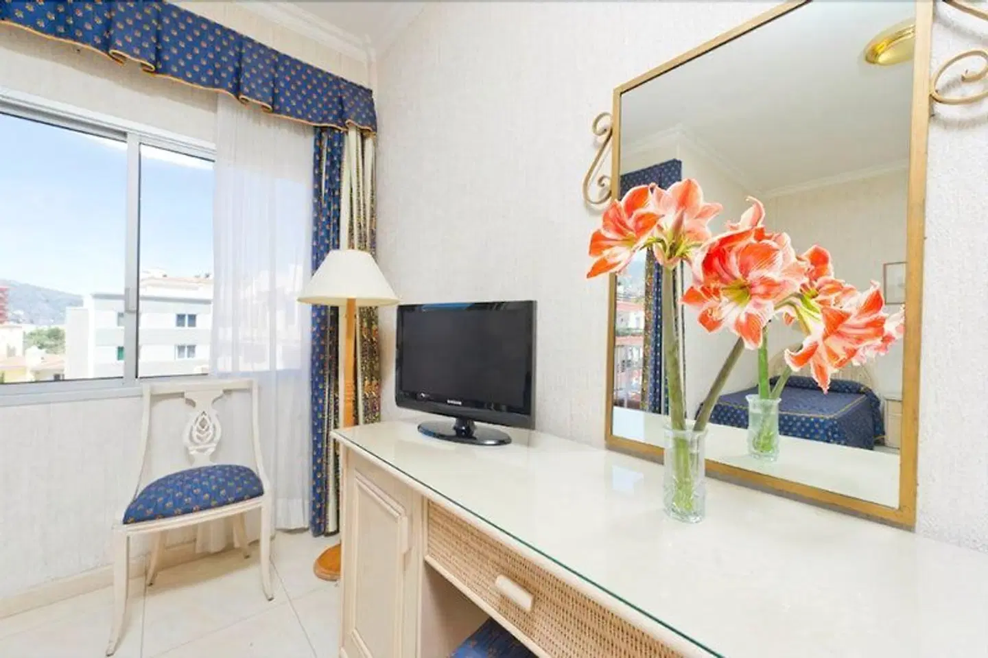 Trovador ROOM_EXAMPLE