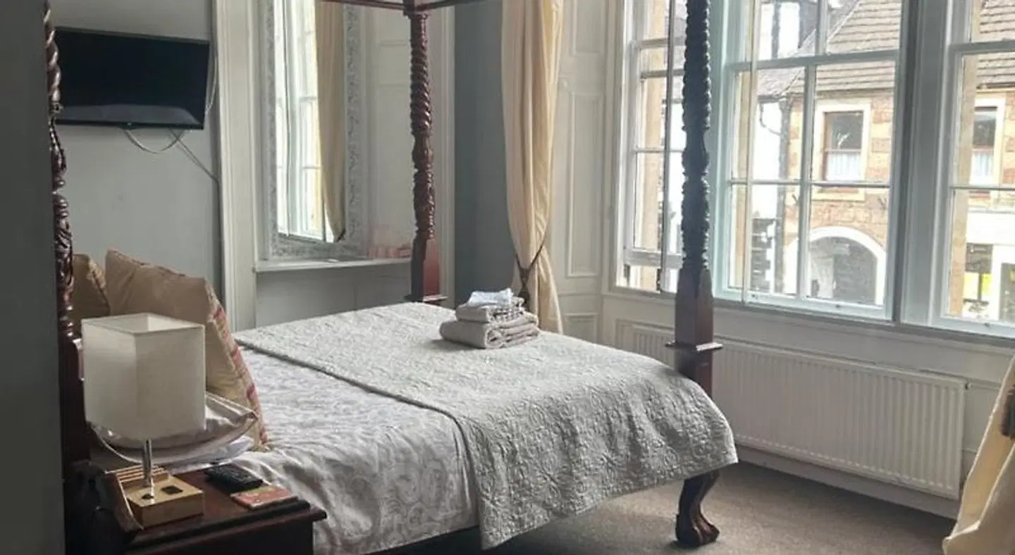 Callander Meadows ROOM_EXAMPLE